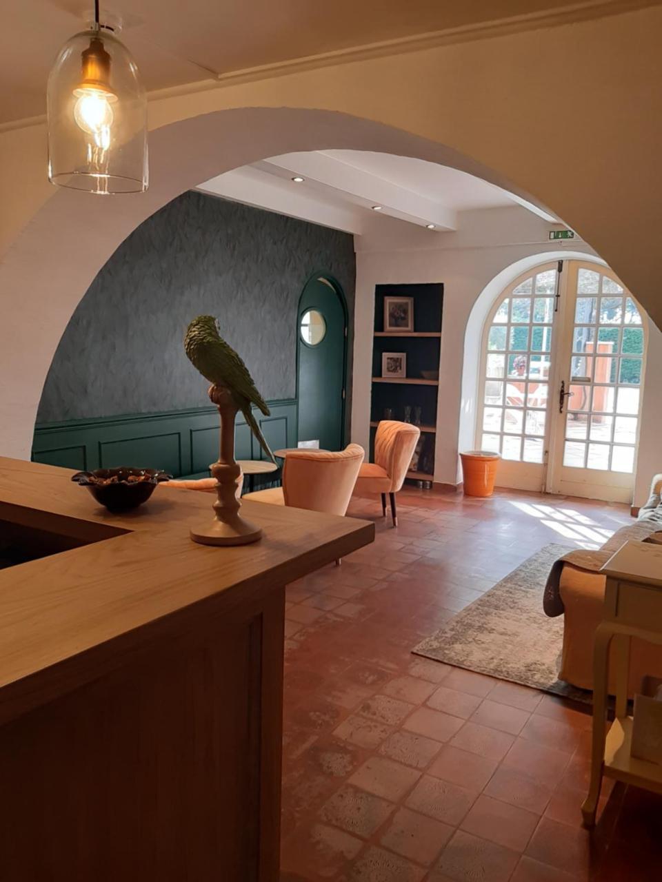 Logis Hotel Le Chene Vert ボレーヌ エクステリア 写真